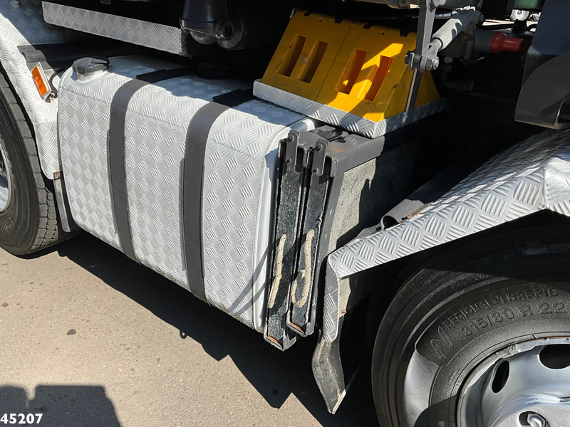 Kipper vrachtwagen Volvo FH 500 8x4 Effer 65 Tonmeter laadkraan + Fly-Jib