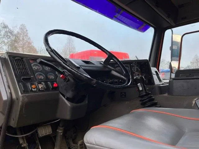 Kipper vrachtwagen Volvo FL 12.380 6x6 FULL STEEL SUSPENSION MEILLER KIPPER (EURO 2 / MANUAL GEARBOX / REDUCTION AXLES / FULL STEEL SUSPENSION)