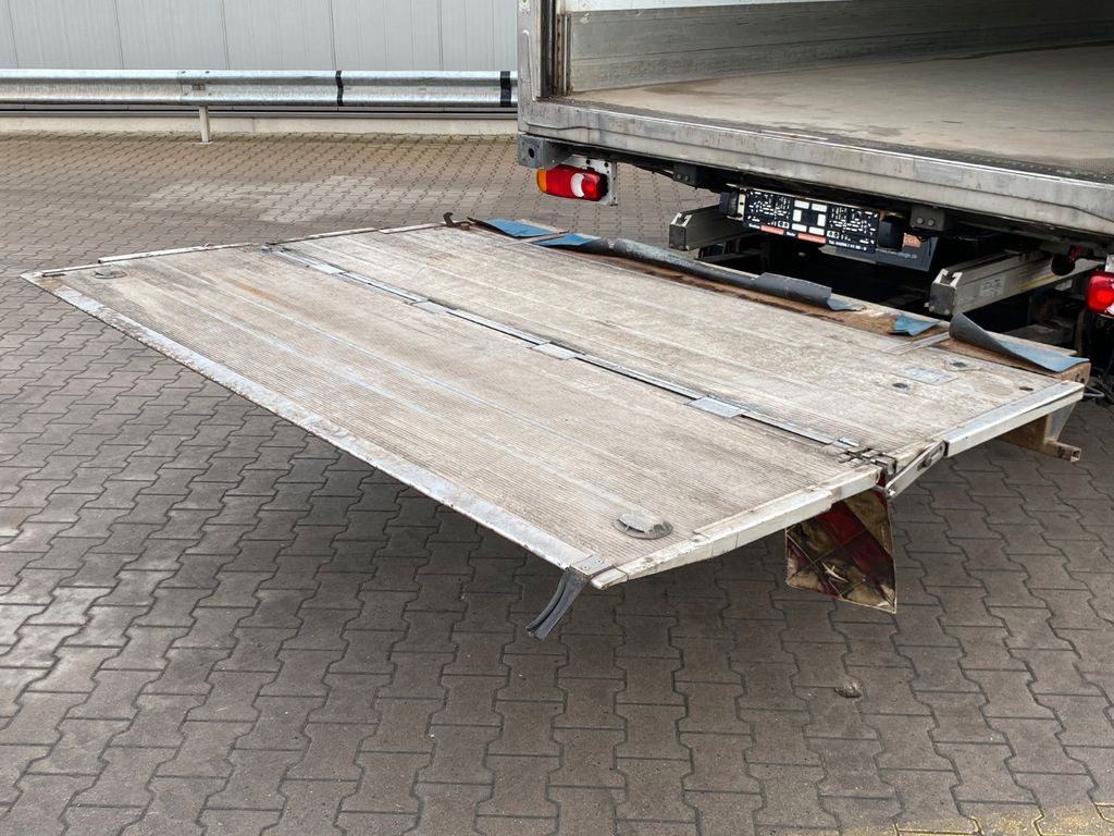Koelwagen vrachtwagen DAF LF 230 Thermo-King T800R*Diesel/Netz*2Verdampfer