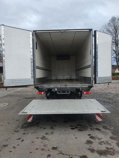Koelwagen vrachtwagen DAF LF 45 220 L Tief Kühl TK TS 500e 12to STS Koffer