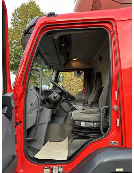 Koelwagen vrachtwagen DAF LF 45 220 L Tief Kühl TK TS 500e 12to STS Koffer