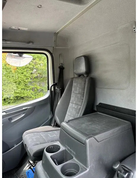 Koelwagen vrachtwagen Mercedes-Benz Atego 1222 L Kühl-LKW Klima