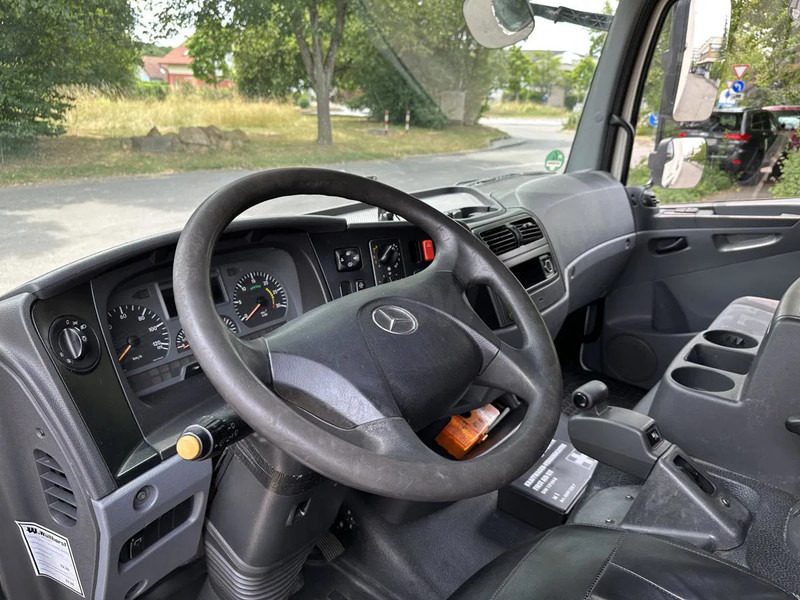 Koelwagen vrachtwagen Mercedes-Benz Atego 1222 L Kühl-LKW Klima
