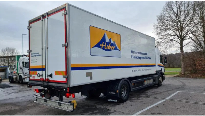 Koelwagen vrachtwagen Scania P360 4X2 Fleisch Rohrbahnen Carrier Vector 1550