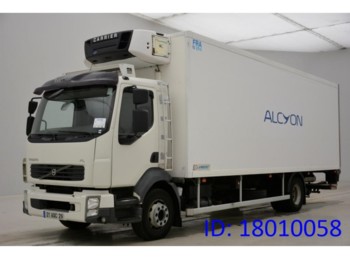 Koelwagen vrachtwagen Volvo FL240