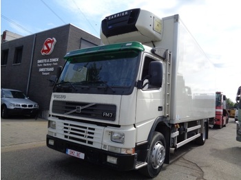 Koelwagen vrachtwagen Volvo FM 7 356"km Top carrier supra