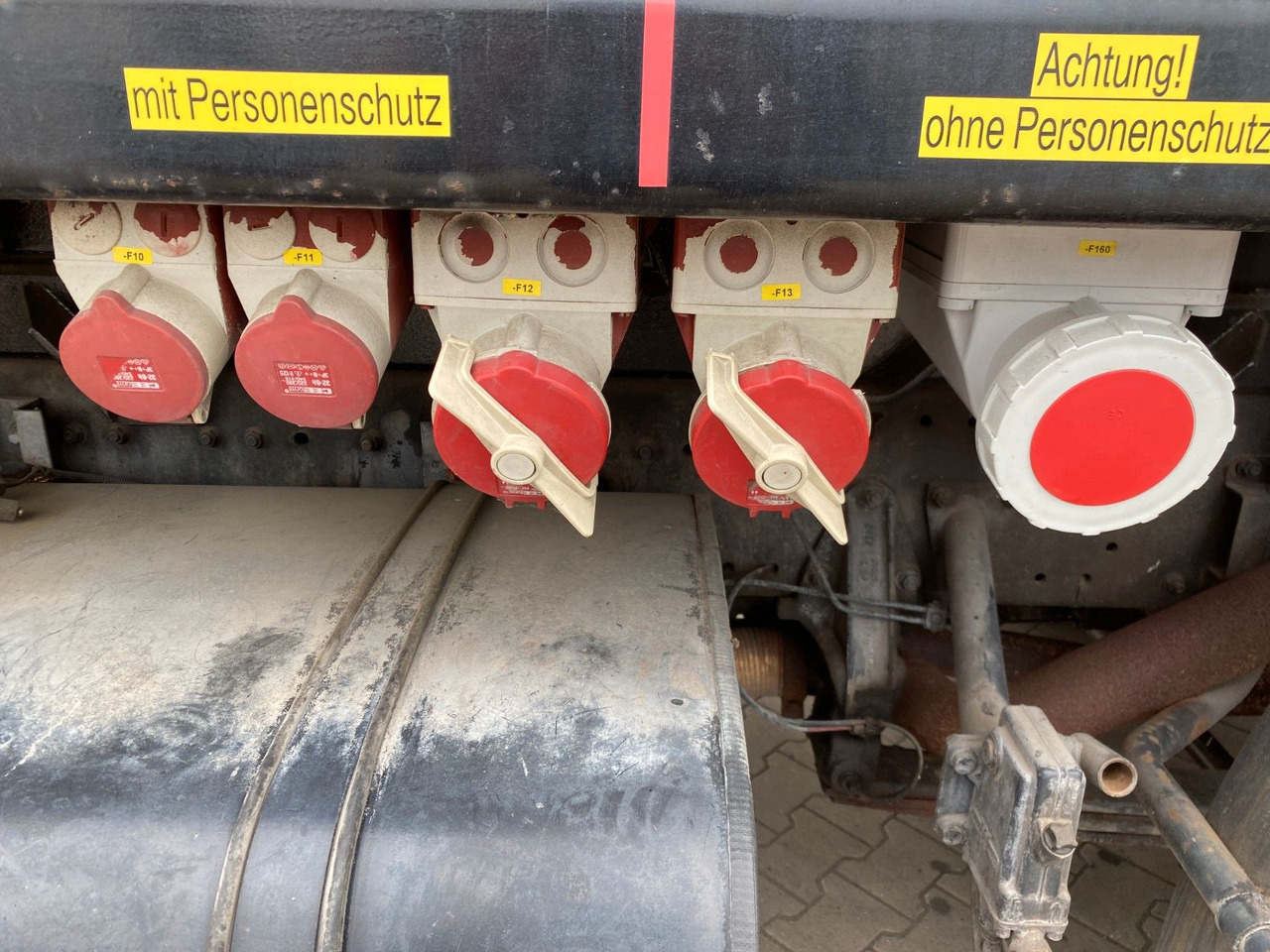 Vrachtwagen MAN 18.272 Polyma Stromaggregat/168kW | 3x Sitze*AHK