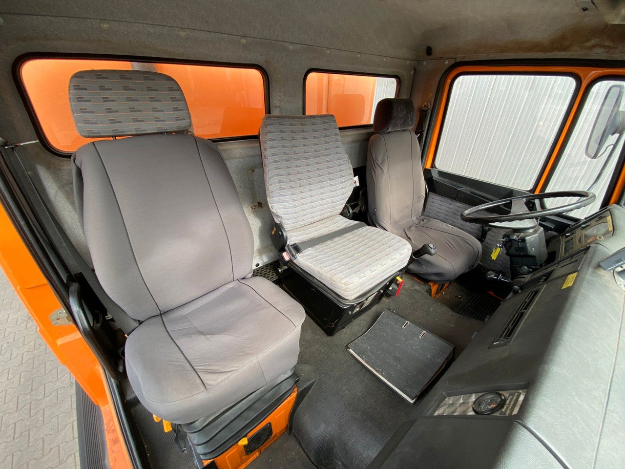 Vrachtwagen MAN 18.272 Polyma Stromaggregat/168kW | 3x Sitze*AHK