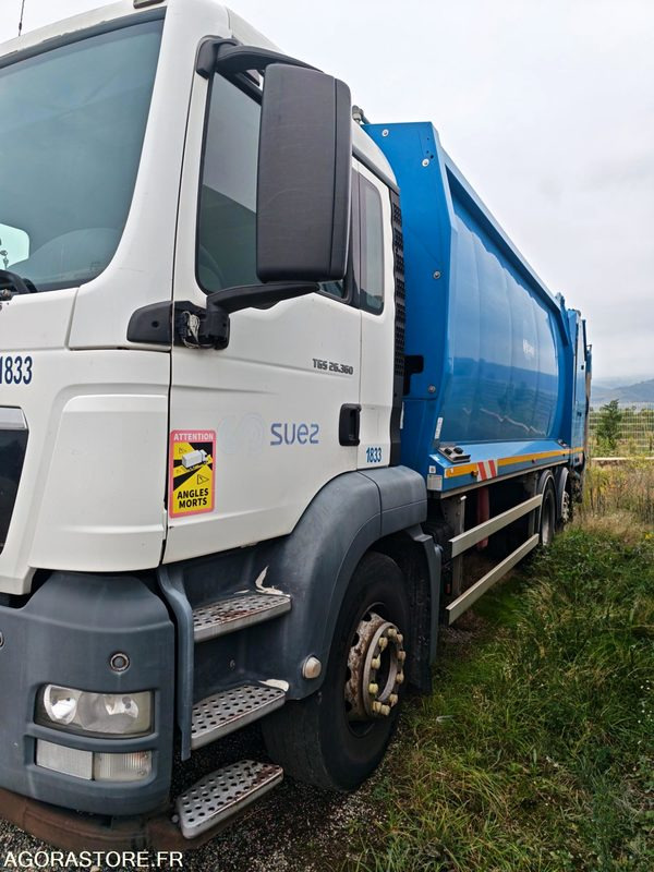 Vrachtwagen MAN 26T/BOM - BF366JG