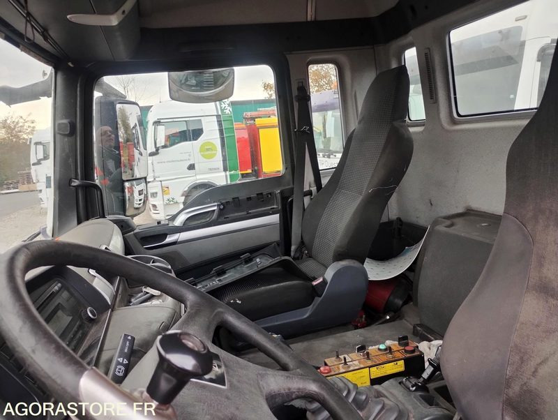 Vrachtwagen MAN 26T/BRAS - FF574DG