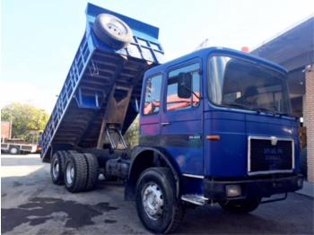Kipper vrachtwagen MAN 26.320 (6x4): afbeelding 1