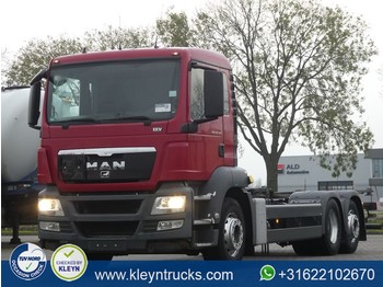 Containertransporter/ Wissellaadbak vrachtwagen MAN 26.320 TGS 6x2*4: afbeelding 1