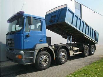 Kipper vrachtwagen MAN 32.414 8X4 MANUAL FULL STEEL HUB REDUCTION EURO: afbeelding 1