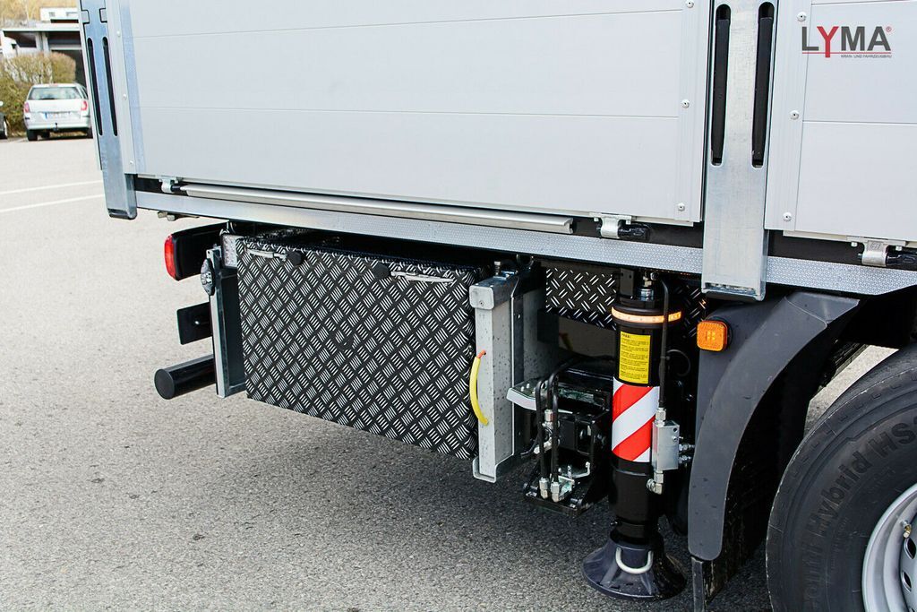 Vrachtwagen met open laadbak, Kraanwagen MAN FASSI 820 - 8x2 - Verfügbar ab 31.07.23!!!: afbeelding 4