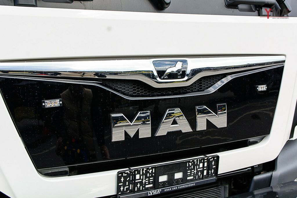 Vrachtwagen met open laadbak, Kraanwagen MAN FASSI 820 - 8x2 - Verfügbar ab 31.07.23!!!: afbeelding 16