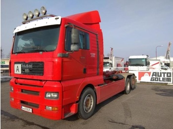 Containertransporter/ Wissellaadbak vrachtwagen MAN TGA 26.410: afbeelding 1