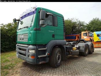 Chassis vrachtwagen MAN TGA 26.440 6x4H-2BL Motor generalüberholt: afbeelding 1
