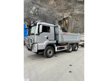 Kipper vrachtwagen MAN TGS 26.500: afbeelding 1