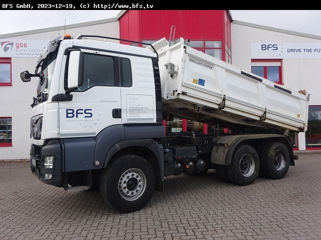 Kipper vrachtwagen MAN TGS 26.500 6x4 BB MEILLER Bordmatik links, Motor: afbeelding 2