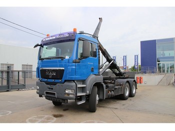 Haakarmsysteem vrachtwagen MAN TGS 33.480 H 6x6 - CONTAINERSYSTEEM/TREKKER: afbeelding 1