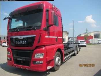 Containertransporter/ Wissellaadbak vrachtwagen MAN TGX 26.400 6x2-2 LL ADR und Hydraulik, Abstellhö: afbeelding 1