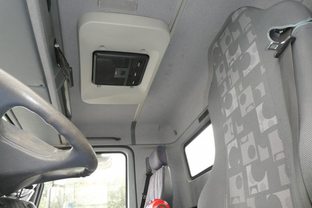 Vrachtwagen MERCEDES-BENZ Actros 3235 B 8x4 Betonmischer Stetter 9m³ -Deutsch