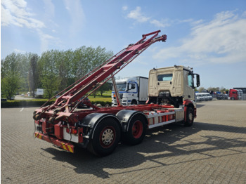 Containertransporter/ Wissellaadbak vrachtwagen Mercedes Antos 2545: afbeelding 5