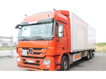 Koelwagen vrachtwagen Mercedes-Benz 2546 Euro 5: afbeelding 1