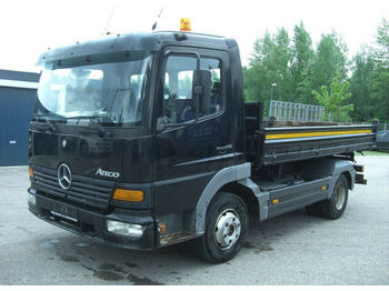 Kipper vrachtwagen Mercedes-Benz 815K: afbeelding 1