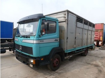 Veewagen vrachtwagen Mercedes Benz 817: afbeelding 1