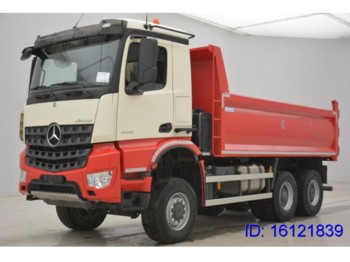 Kipper vrachtwagen Mercedes-Benz AROCS 3336 - 6X6: afbeelding 1