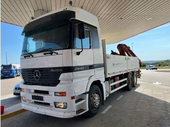 Vrachtwagen met open laadbak Mercedes-Benz Actros 2540 6x2 stake body: afbeelding 1