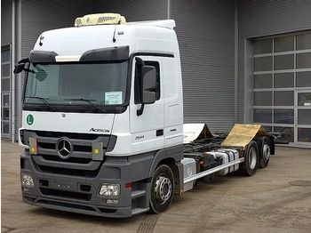 Containertransporter/ Wissellaadbak vrachtwagen Mercedes-Benz - Actros 2544 Megaspace + Retarder + 4 Stück - Wechselfahrgestell: afbeelding 1