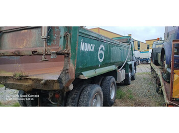 Kipper vrachtwagen voor het vervoer van bulkgoederen Mercedes-Benz Actros 3236 Axor 3236 Dump 8x4 spring Manual: afbeelding 4