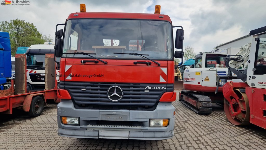 Autovrachtwagen vrachtwagen Mercedes-Benz DB 2531 Maschinentransporter breite Rampe, 24V elektrische Pumpe: afbeelding 9
