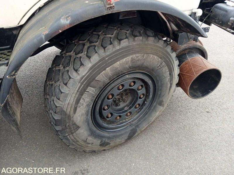 Vrachtwagen Mercedes-Benz Unimog Rail/Route benne grue - 1989/ 66131KM