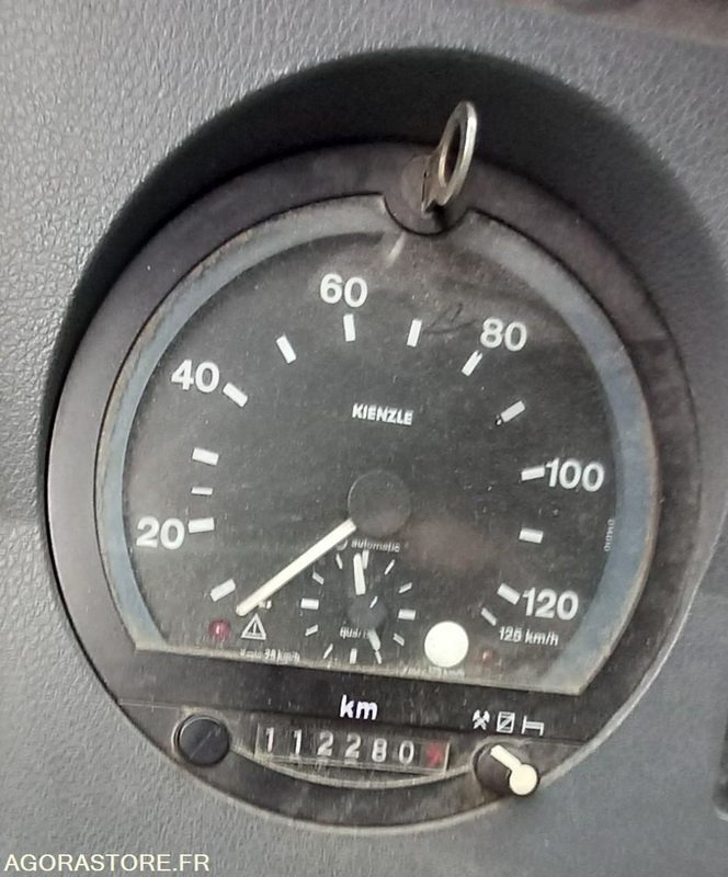 Vrachtwagen Nacelle Renault 3510SD53