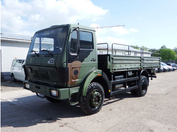 Openbakwagen vrachtwagen Mercedes-Benz 1017 5t 4x4 Pritsche