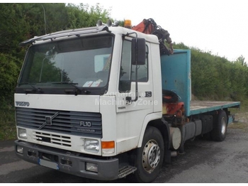 Platte vrachtwagen Volvo FL10 - 360