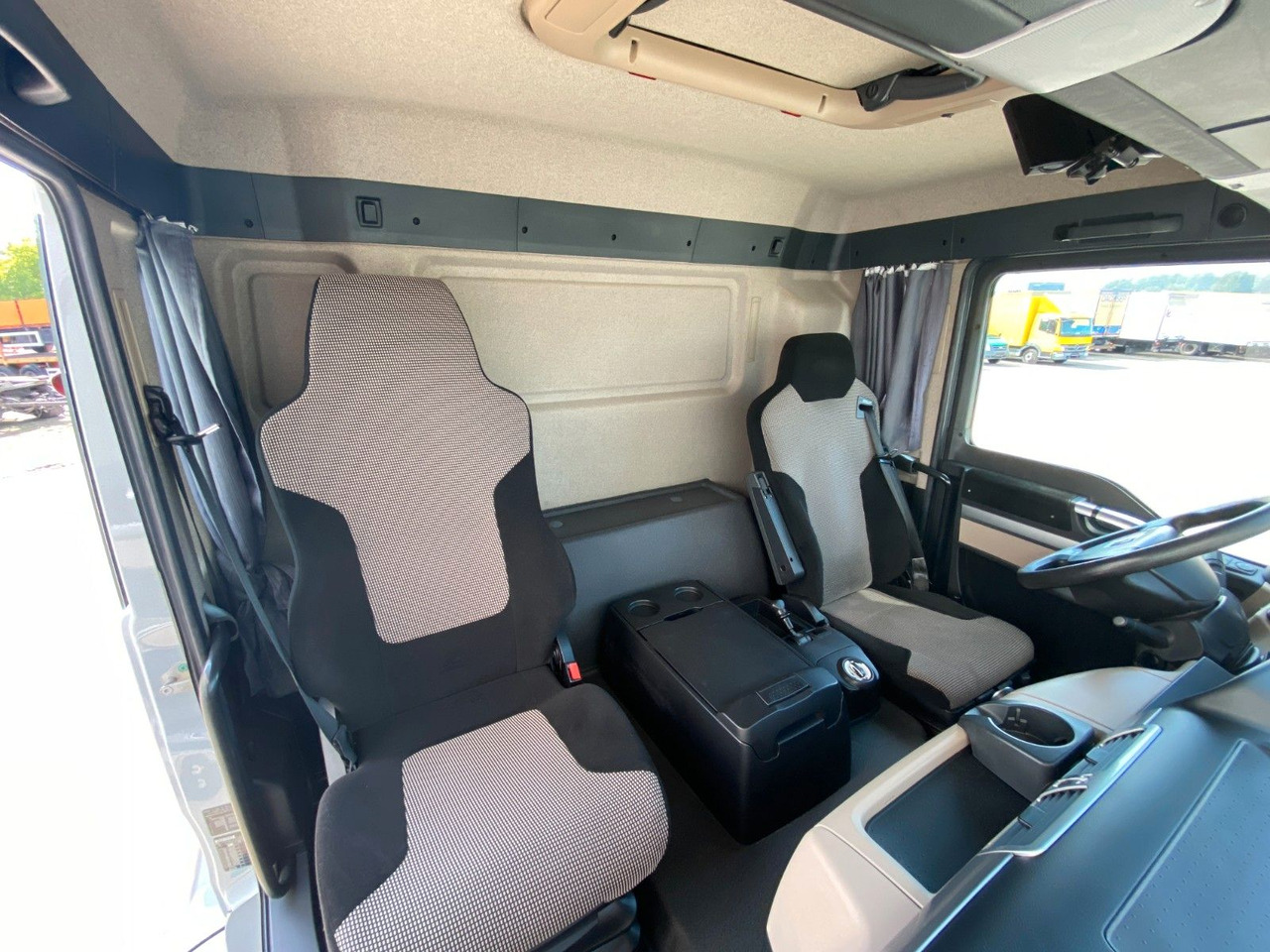 Portaalarmsysteem vrachtwagen MAN TGS 35.420 8x4 BL | MEILLER*Rollplane*Navi*Klima