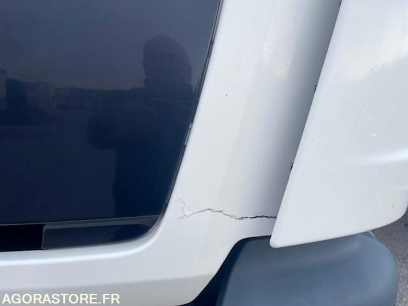 Vrachtwagen Porteur MAN  400CV 19t Remorquant - 2012 - 950893 Kms