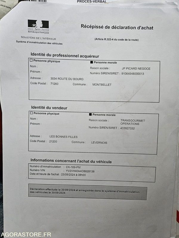 Vrachtwagen Porteur Volvo frigo