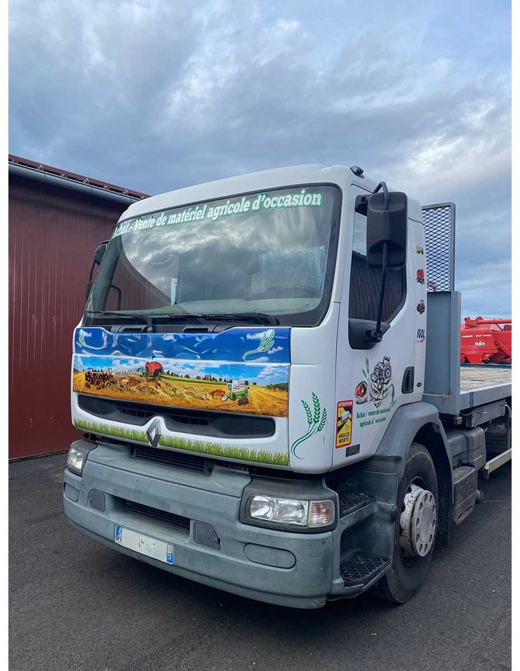 Vrachtwagen RENAULT 220 CDI FLATBED TRUCK