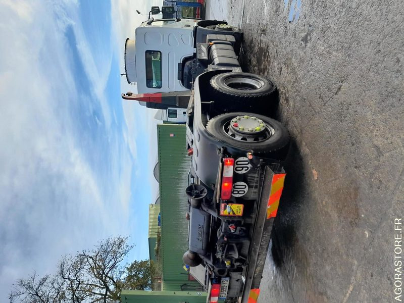 Vrachtwagen RENAULT 26T/BRAS - EJ599YS