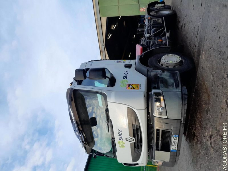 Vrachtwagen RENAULT 26T/BRAS - EJ599YS