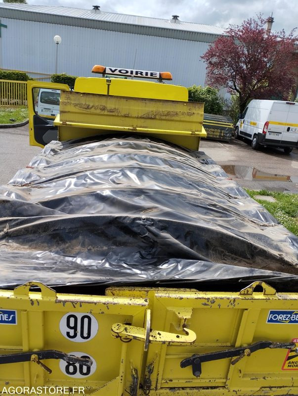 Vrachtwagen RENAULT D14 14T TRI BENNE DTi 5_210_ TRES FAIBLE KILOMETRAGE _ DY-395-WC