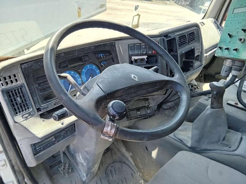 Vrachtwagen Renault Kerax