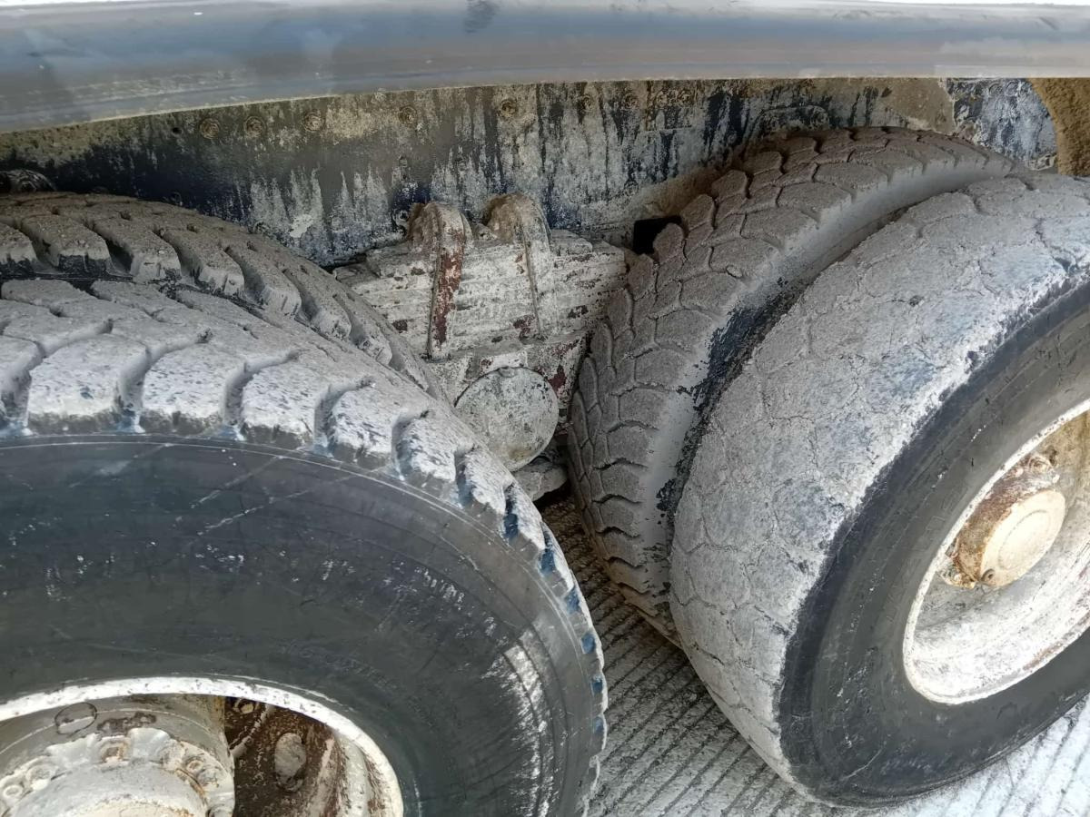 Vrachtwagen Renault Kerax