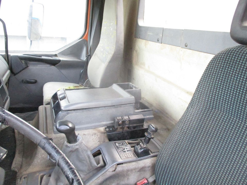 Kipper vrachtwagen Renault Kerax 270 DCI , Manual , 3 way tipper , Spring suspension: afbeelding 14