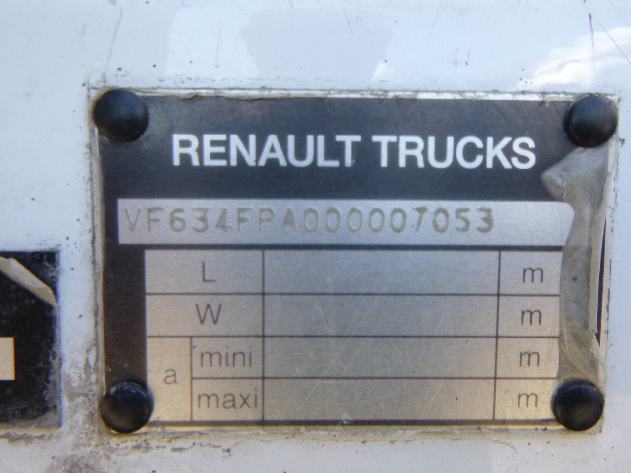 Kipper vrachtwagen Renault Kerax 430 DXI 8x4 RHD tipper steel 31 m3: afbeelding 27